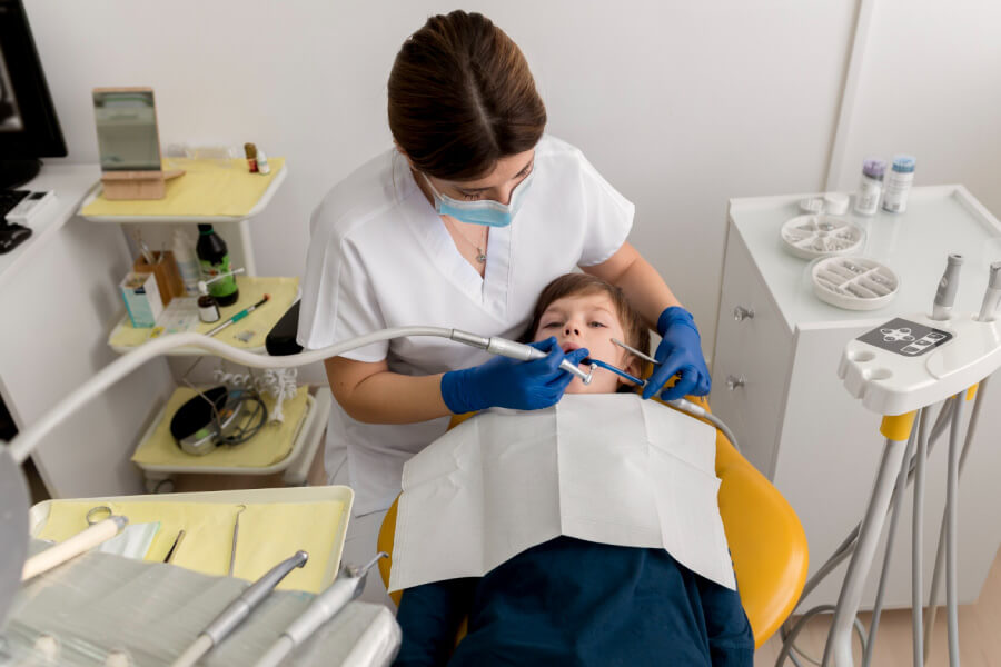 tratamento de odontopediatria para crianças