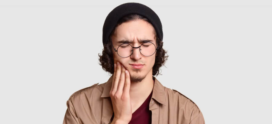 Sintomas De Infecção No Dente Extraído: Entenda Quais São E Como Tratar