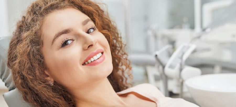 Lente de contato dental: o que é, como funciona e os benefícios