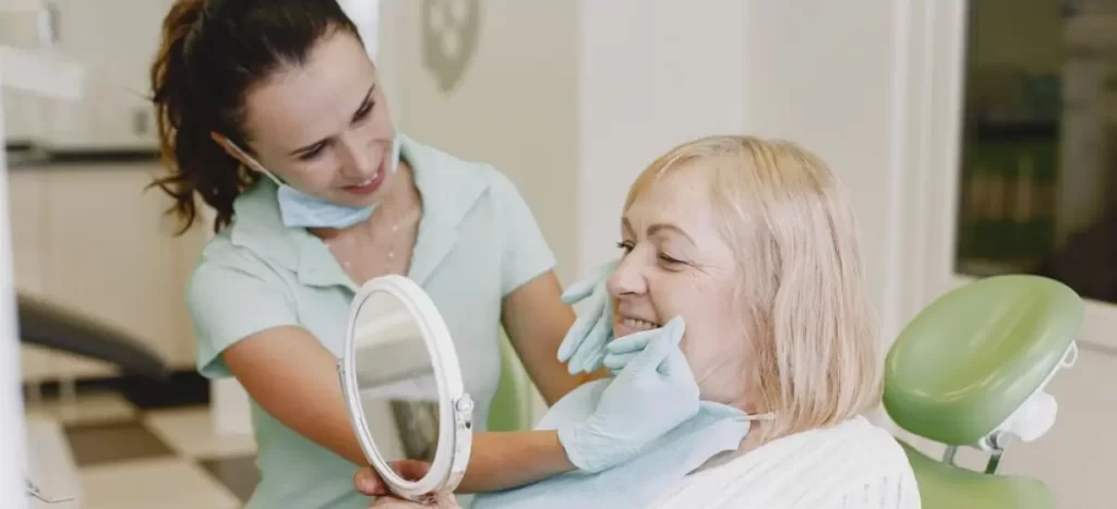 Implante dentário: resultados antes e depois, benefícios e cuidados